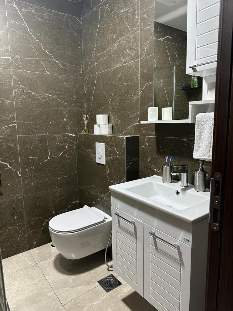 Nejra Apartment Ulcinj Kültér fotó